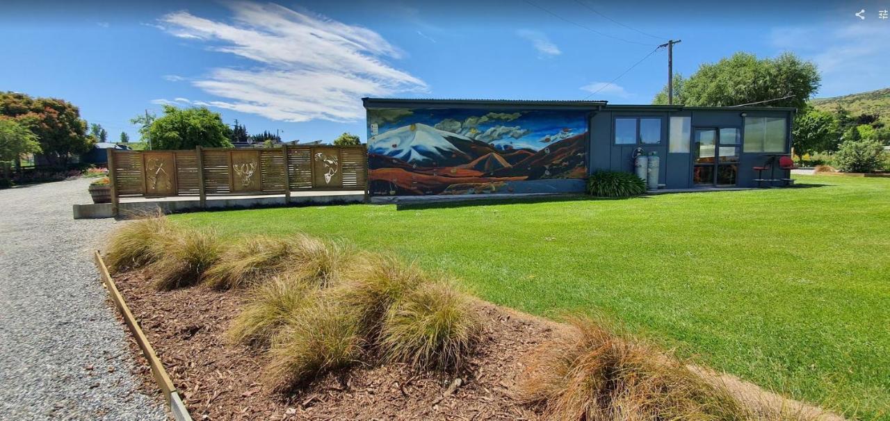 Roxburgh Clutha Gold Top 10 Holiday Park Exterior photo